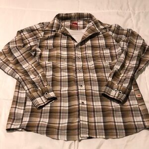 Dakota Grizzly Plaid long sleeve button down shirt